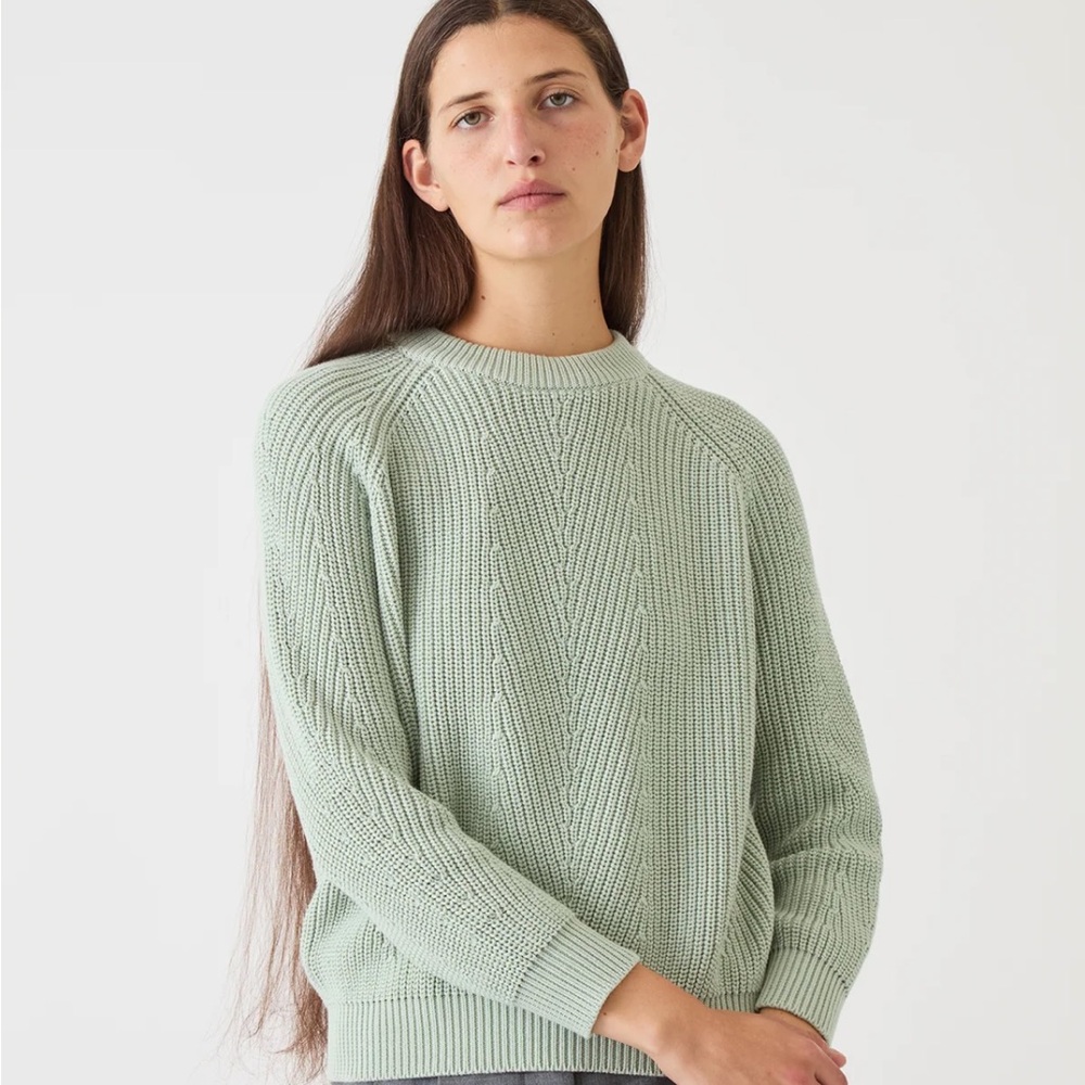NWT Demylee Chelsea Sweater - size small